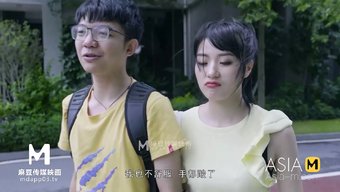 宿舍的快感:学生的性冒险