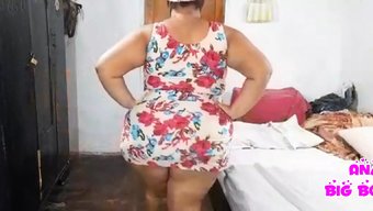 少女(18+)接受了...