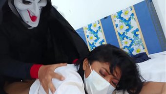 万圣节的黑暗追着我,...