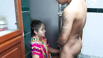 继妹的诱人厨房性爱,...