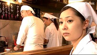 日本女人与变态奴隶群...