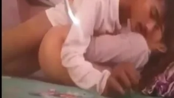 大股印度女友和男友在...