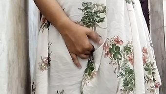 印度妻子被丈夫填满了...