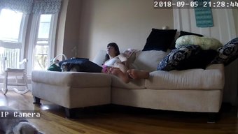 网络摄像头上真正的业余女孩