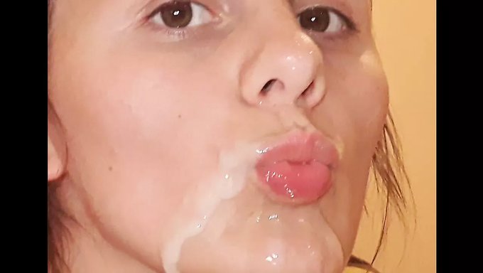 爱我的美丽婊子:自制性爱冒险