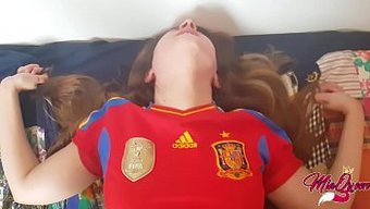 18+西班牙少女在这...