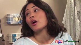 紧致而美丽:医生的完美性爱