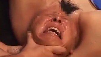 Bdsm和湿润的高潮...