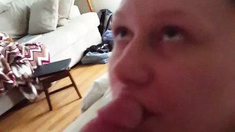 同性恋色情视频中的业...