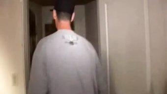 少女荡妇被阴道操了