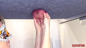Bdsm女主人用极度...