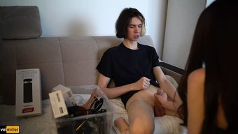 俄罗斯少女与继兄尝到...