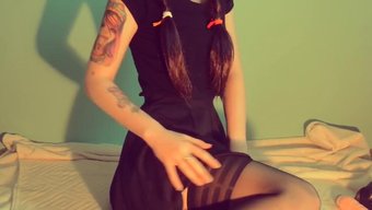 俄罗斯少女18+享受...