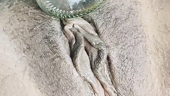 这个自制视频中的射精...