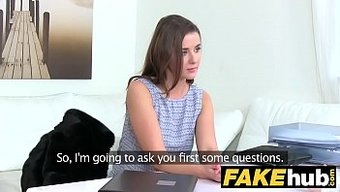 业余女演员与经验丰富...