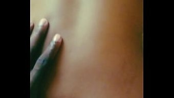 黑人妓女的早晨性交会话