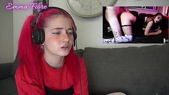 小巧的少女对emma...