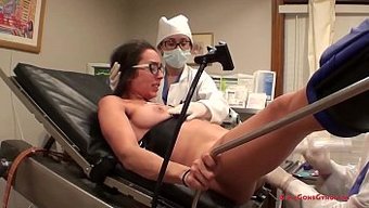 大奶拉丁裔拉丁美女被...
