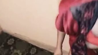 Preeti的第一次...