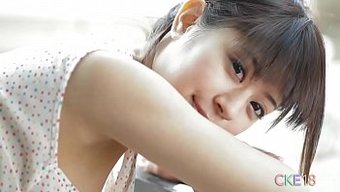软核日本少女使用假阳...