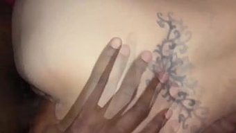 我第一次和成熟女人的...