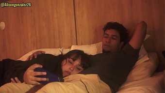 我一边看着netfl...