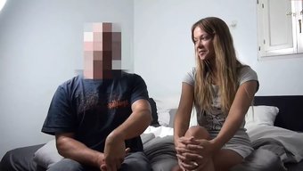 第一次和金发伴游