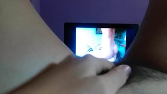 紧身女孩的独奏游戏