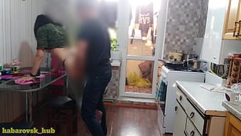 女友的最好的朋友在这...