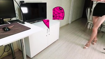 办公室秘书用口交取悦...