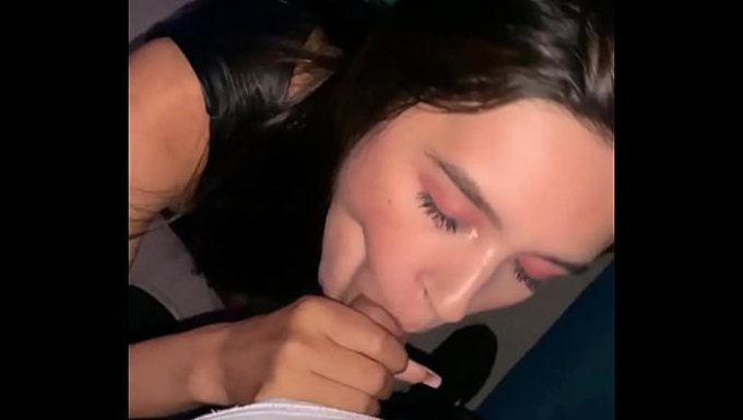 粗暴做爱,Vip俱乐部里嘴里被射满一发精液