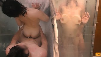 大奶子和天然少女(1...