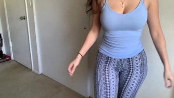 大屁股的拉丁美女被狠狠地操