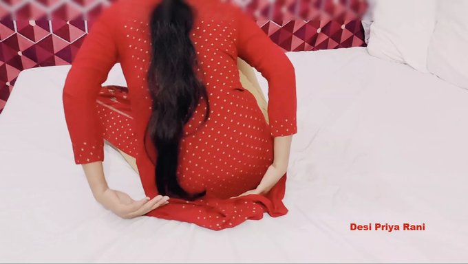 印度少女(18+)体验高潮快感