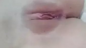 Pov:亚洲少女自慰到高潮