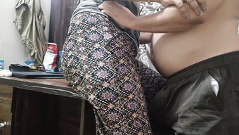 大黑屌在这个印度少女...