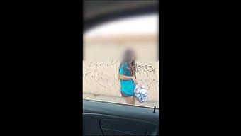 业余女孩被色狼勾引