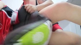 少女(18+)被年长...