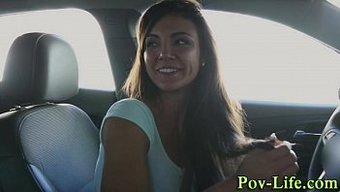 棕色少女在pov中接...