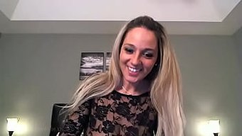 Nikki Sim的...