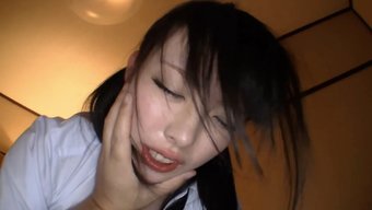 18+青少年口交会让...