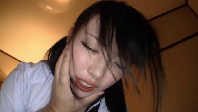 18+青少年口交会让你喘不过气来