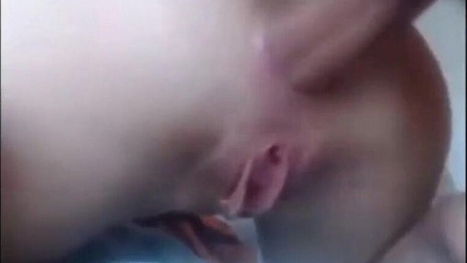 与业余爱好者进行激烈的硬核动作,以进行肛交内射