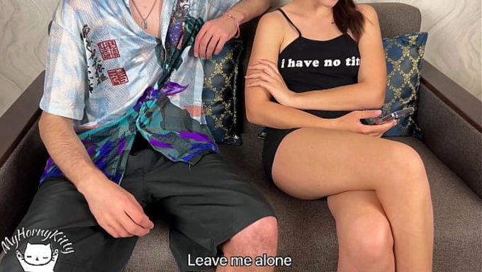 继妹原谅哥哥撸鸡巴