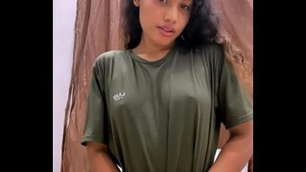 女同激情背后,手指直...