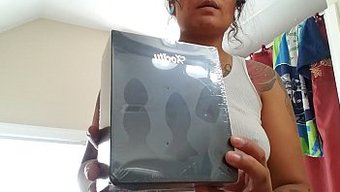 用xocity的肛塞...