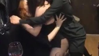 俄罗斯女孩沉迷于一些...