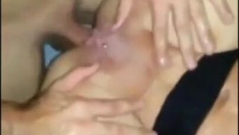 业余女性在肛交中喷射