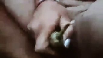 热情的印度阿??身上射精