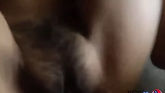 18岁的穆斯林妻子和...
